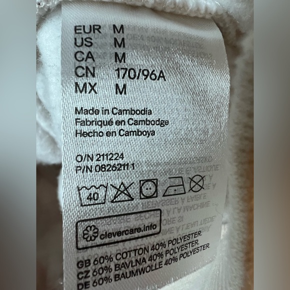 DIVIDED by H&M Camo Quarter Zip - Picture 7 of 7